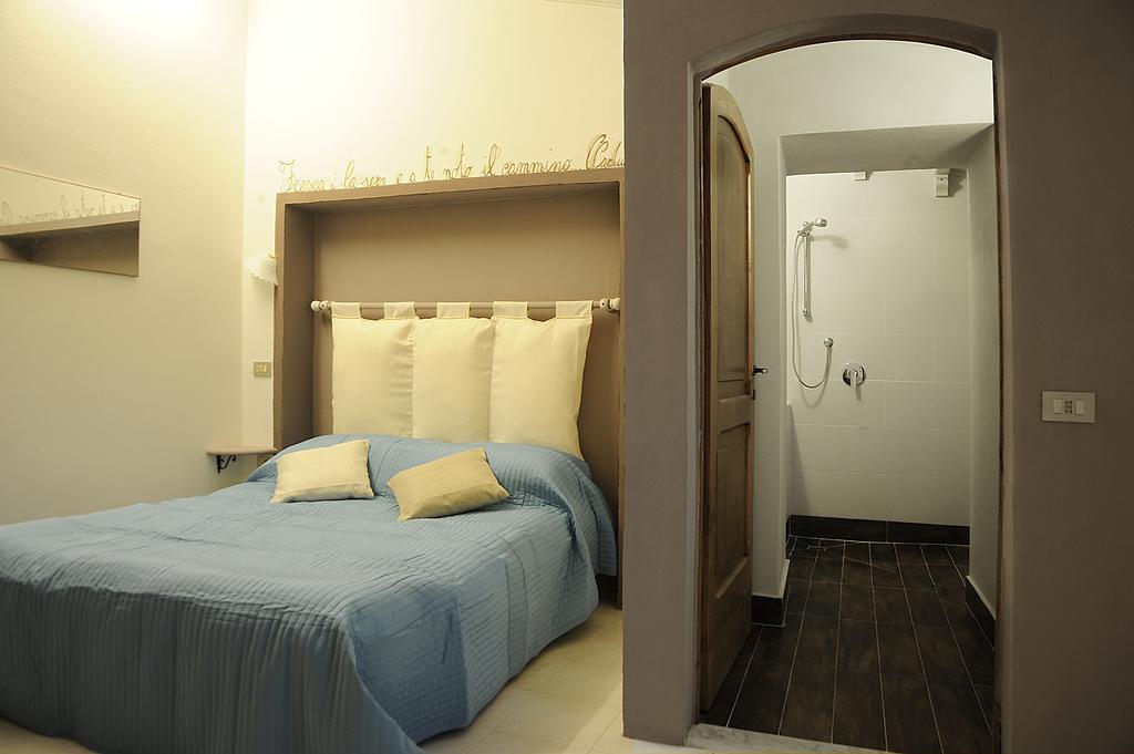Mancino Bed & Breakfast ปอจจิบองซี ห้อง รูปภาพ